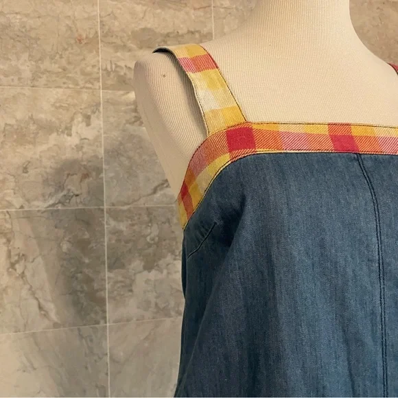 Mo:Vint Indigo Chambray Sleeveless Shift Dress - Picture 4 of 8